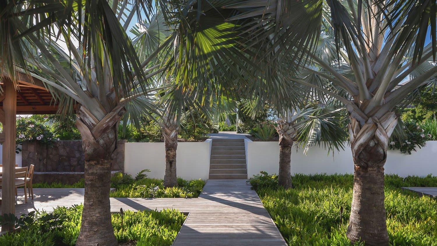 Ideally Located Prestigious Villa Toiny Екстер'єр фото